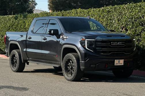 2023 GMC Sierra 1500 AT4