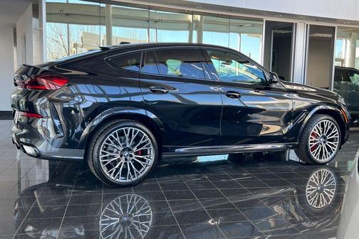 2026 BMW X6 xDrive40i