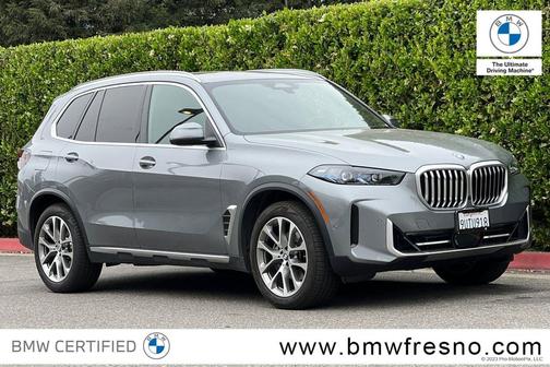 Gray Metallic 2026 BMW X5 sDrive40i