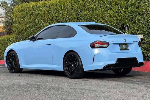 2025 BMW M240 i xDrive