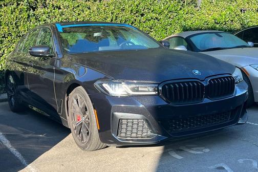 2023 BMW 530 i