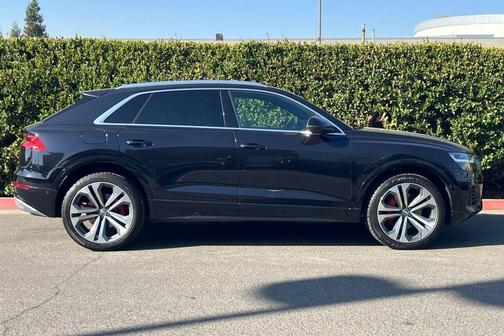 2019 Audi Q8 3.0T Premium Plus