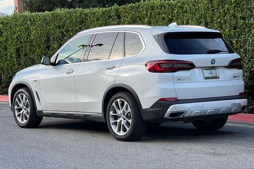 2022 BMW X5 PHEV xDrive45e