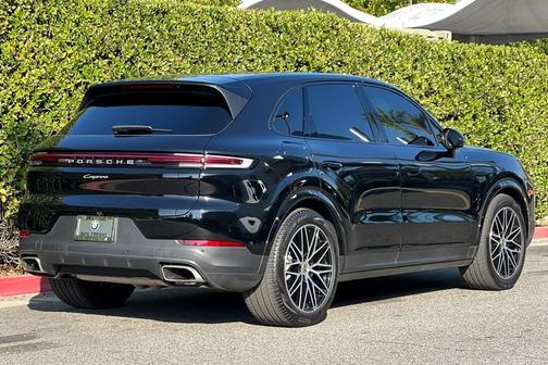 2024 Porsche Cayenne Cayenne