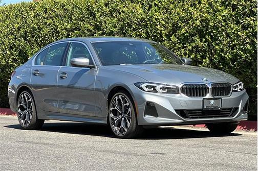 2025 BMW 330 i