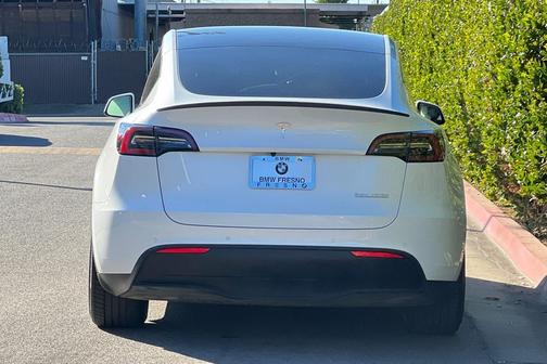 2021 Tesla Model Y Performance Dual Motor All-Wheel Drive