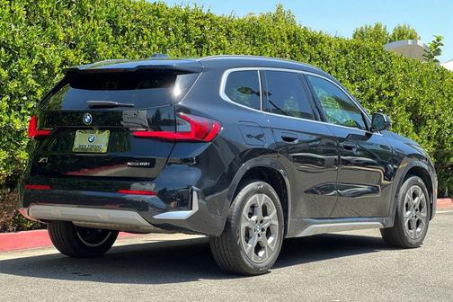 Black Metallic 2026 BMW X1 xDrive28i