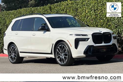 2025 BMW X7 M60i