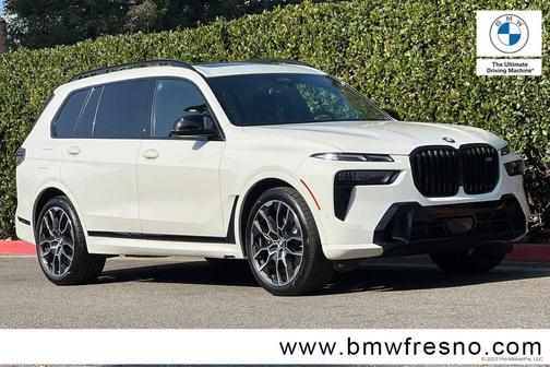 2025 BMW X7 M60i