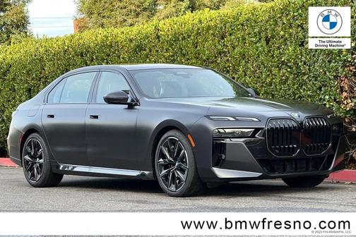 2026 BMW 740 740i