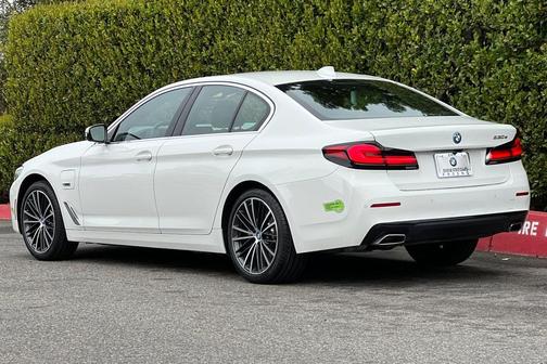 2023 BMW 530e Base