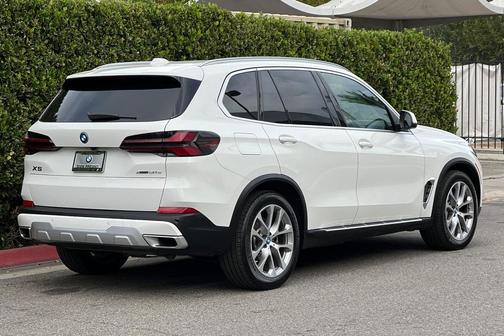 2025 BMW X5 PHEV xDrive50e