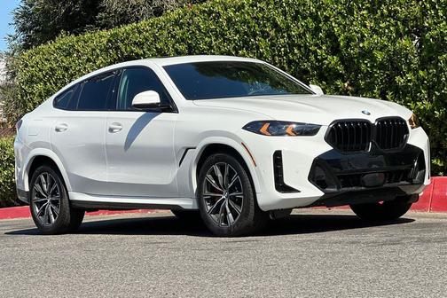 Alpine White 2026 BMW X6 xDrive40i