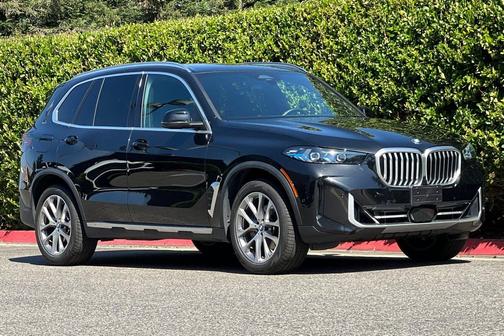 Black Sapphire Metallic 2026 BMW X5 sDrive40i