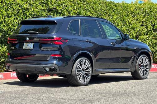 Carbon Black Metallic 2026 BMW X5 xDrive40i