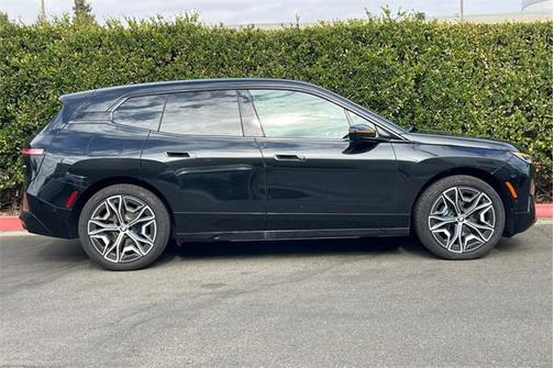 2024 BMW iX xDrive50