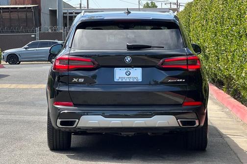 2022 BMW X5 PHEV xDrive45e