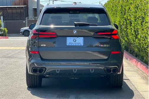 2026 BMW X5 M60i