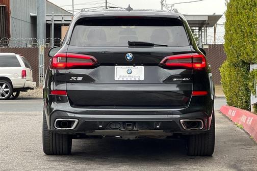 2022 BMW X5 sDrive40i
