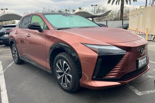 2025 Lexus RZ 300e Luxury