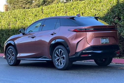 2025 Lexus RZ 300e Luxury