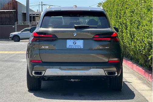 2026 BMW X5 sDrive40i