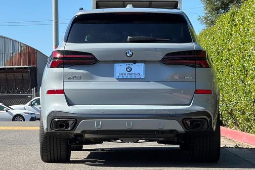 2026 BMW X5 sDrive40i