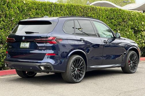 Tanzanite Blue II Metallic 2026 BMW X5 xDrive40i