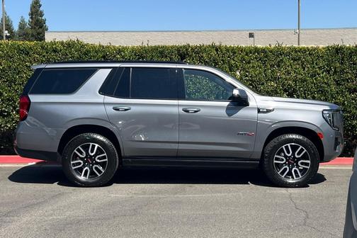2021 GMC Yukon 4WD AT4