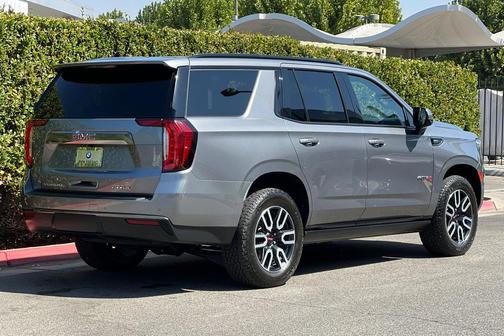 2021 GMC Yukon 4WD AT4