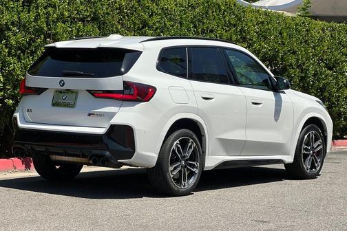 Alpine White 2026 BMW X1 M35i