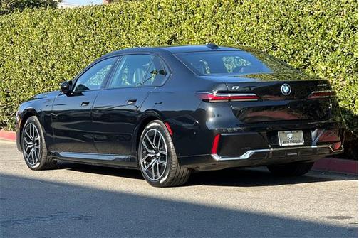 2024 BMW i7 xDrive60