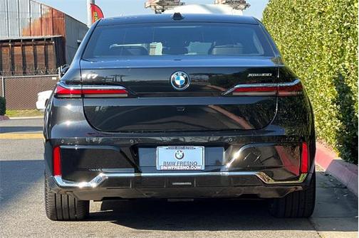 2024 BMW i7 xDrive60