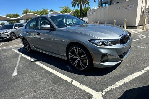 Skyscraper Grey Metallic 2023 BMW 330 330i