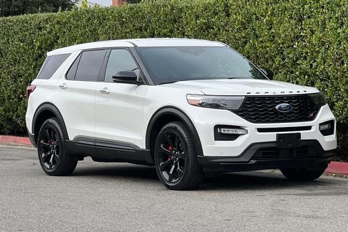 2021 Ford Explorer ST