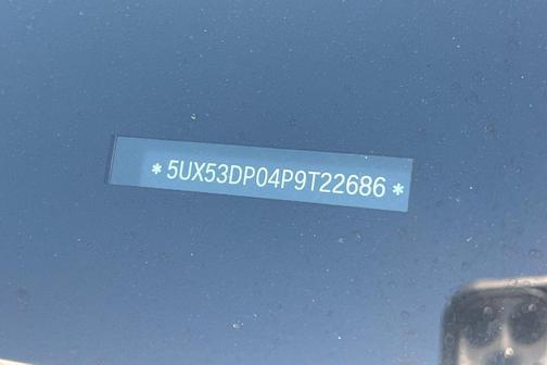 Mineral White Metallic 2023 BMW X3 xDrive30i