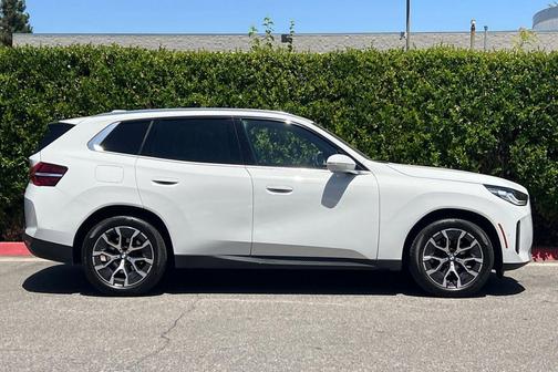 Alpine White 2026 BMW X3 30 xDrive