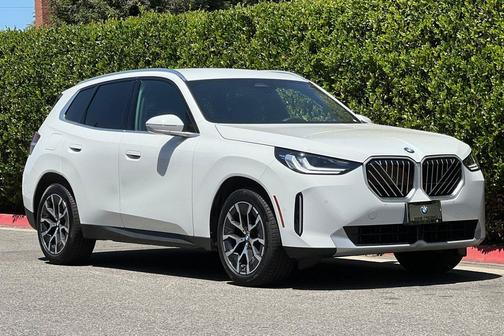 Alpine White 2026 BMW X3 30 xDrive