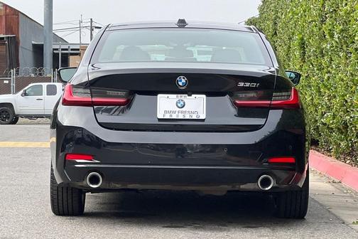 2024 BMW 330 330i