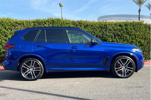 2025 BMW X5 M60i