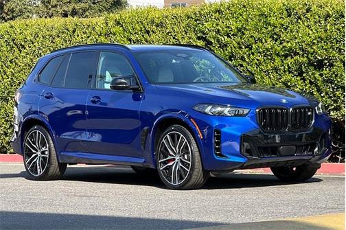 2025 BMW X5 M60i