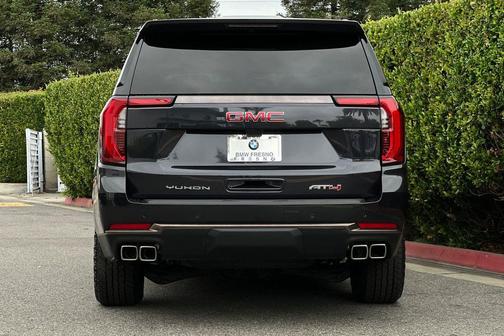 Titanium Rush Metallic 2025 GMC Yukon 4WD AT4 Ultimate