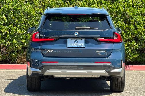 Night Dusk Blue Metallic 2026 BMW X1 xDrive28i