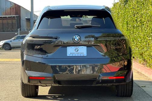 2023 BMW iX M60