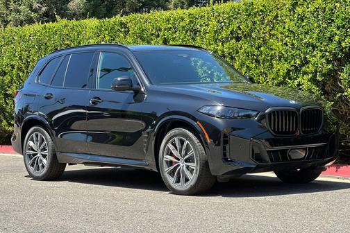 Black Sapphire Metallic 2026 BMW X5 PHEV xDrive50e