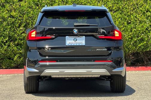 Jet Black 2026 BMW X1 xDrive28i