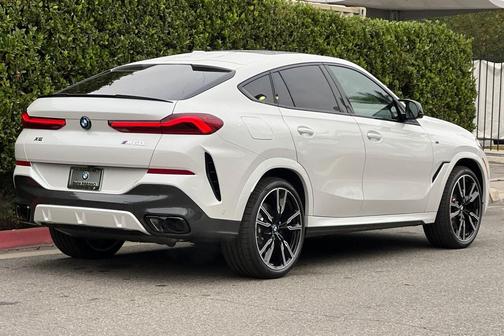 2026 BMW X6 M60i