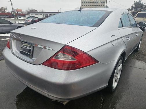 2006 Mercedes-Benz CLS-Class CLS500