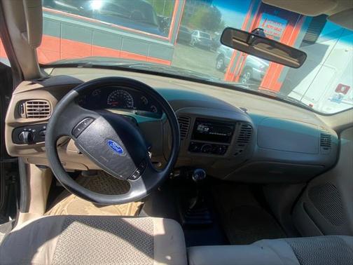 2003 Ford F-150 XL