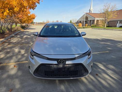 2021 Toyota Corolla Hybrid LE